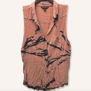 Shirt • Tie dyed Sleeveless Top • Rock & Republic • Collar Studs • Button Down